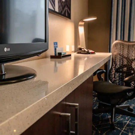 Hilton Garden Inn Fayetteville/Fort Bragg Exterior foto
