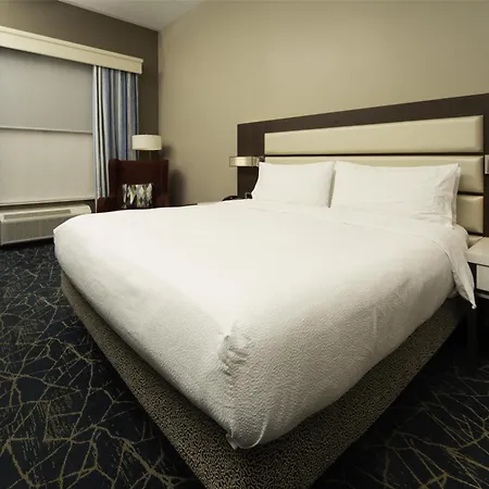 Hilton Garden Inn Fayetteville/Fort Bragg Exterior photo